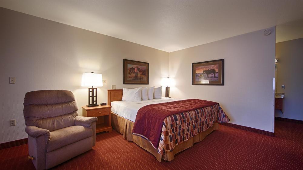 Best Western Plains Motel Волл Екстер'єр фото