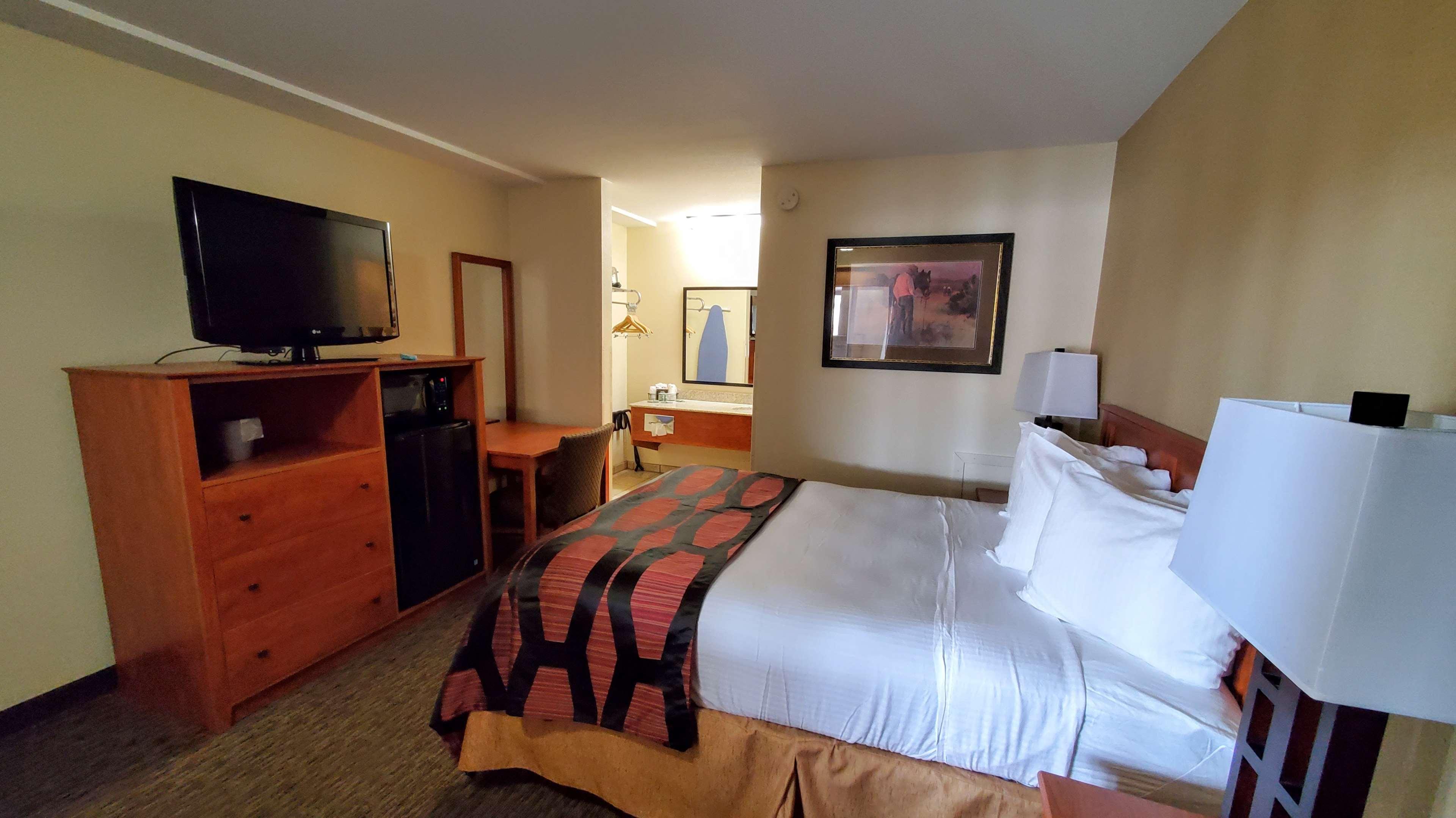 Best Western Plains Motel Волл Екстер'єр фото
