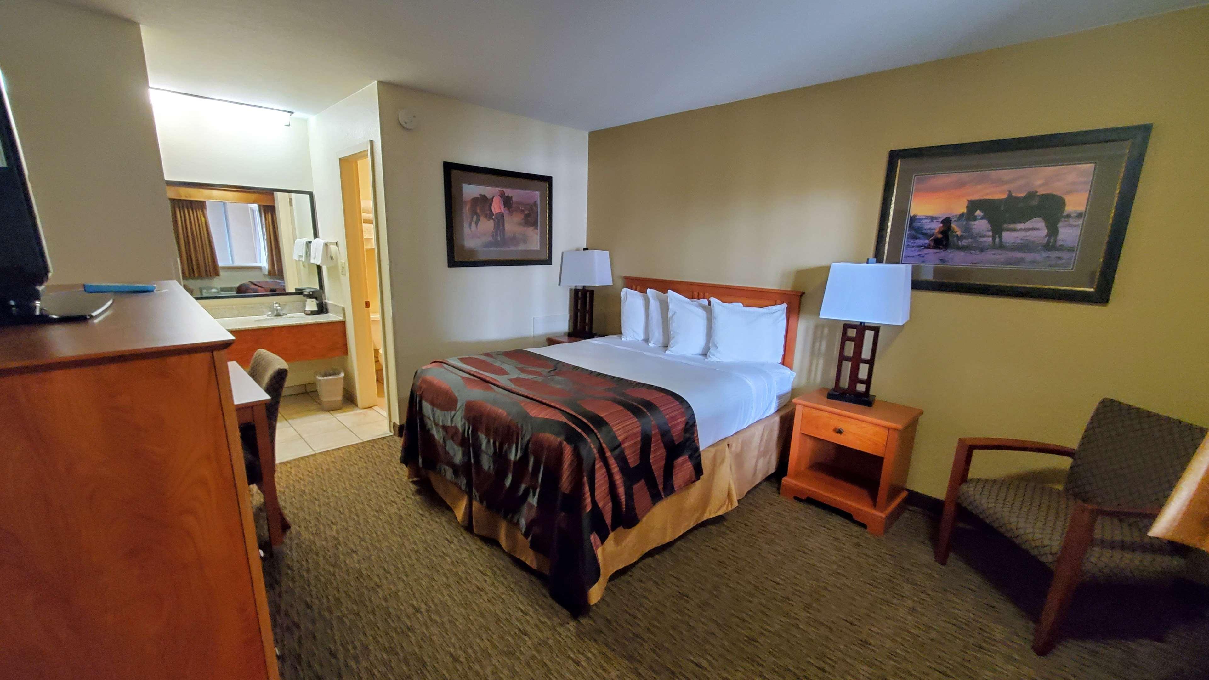 Best Western Plains Motel Волл Екстер'єр фото