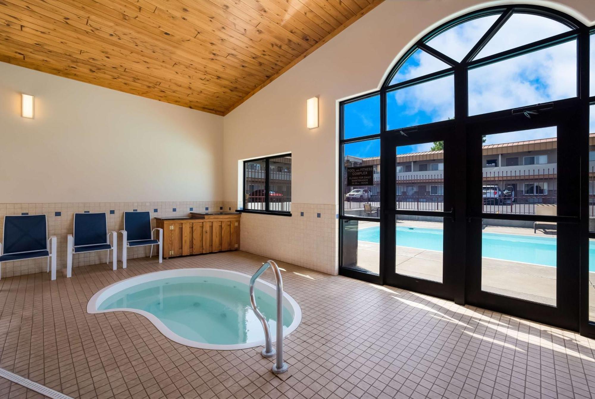Best Western Plains Motel Волл Екстер'єр фото
