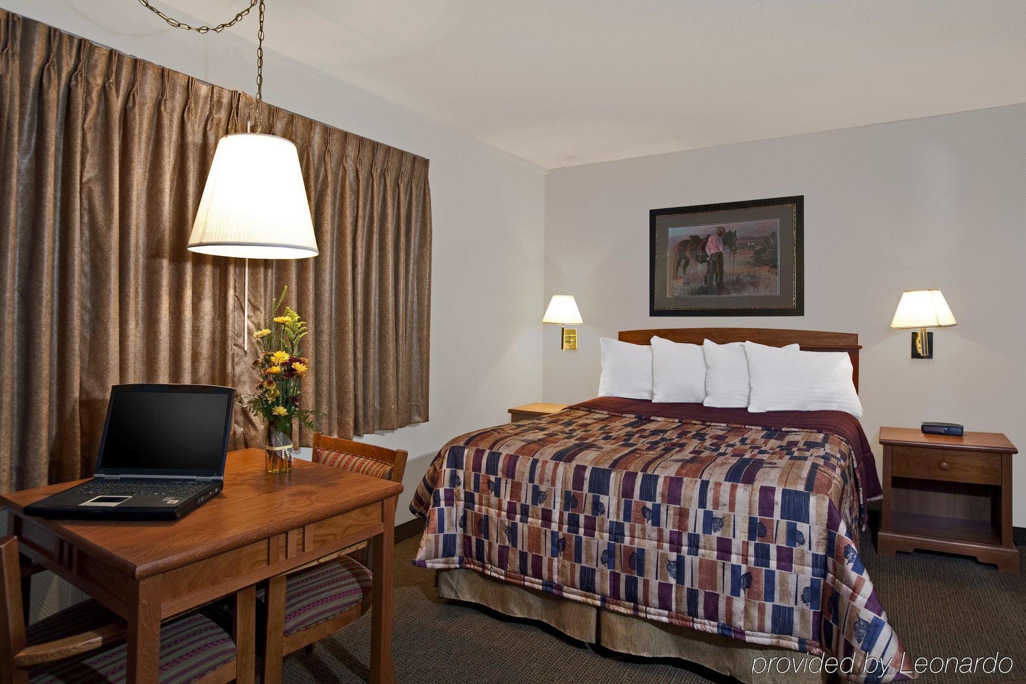 Best Western Plains Motel Волл Номер фото